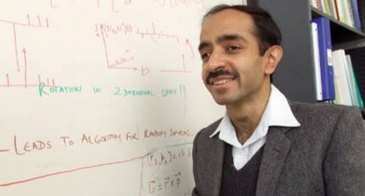 An image showing Lov Grover, an American computer scientist who developed the quantum search algorithm in 1996. 